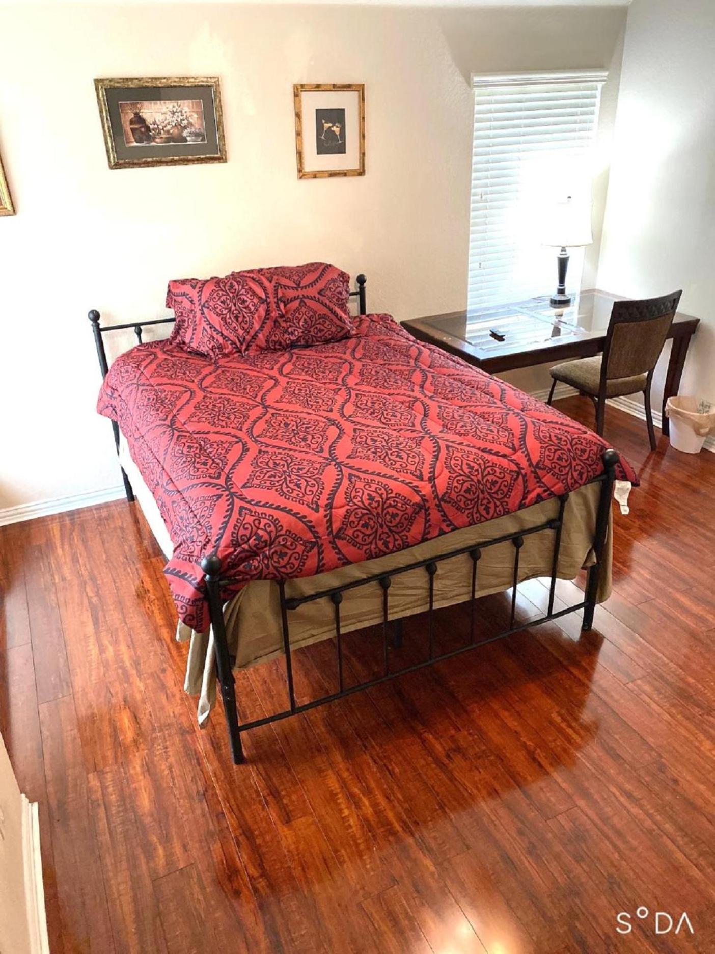 קרולטון Homestay מראה חיצוני תמונה