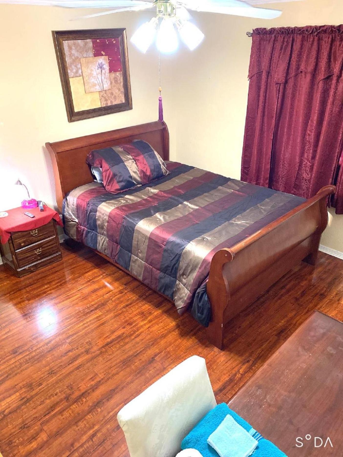 קרולטון Homestay מראה חיצוני תמונה